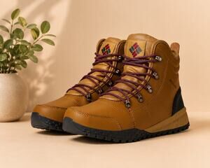 NWT Columbia Men's Fairbanks Rover II Hiking Boots Elk/Red Jasper Size 7